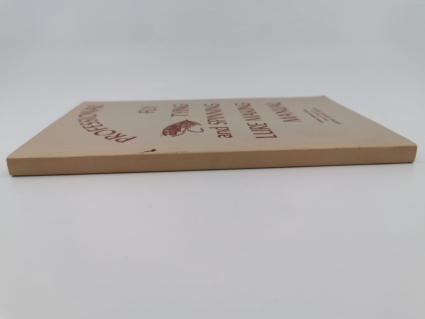 Professional Fly Tying and Spinning Lure Making Manual