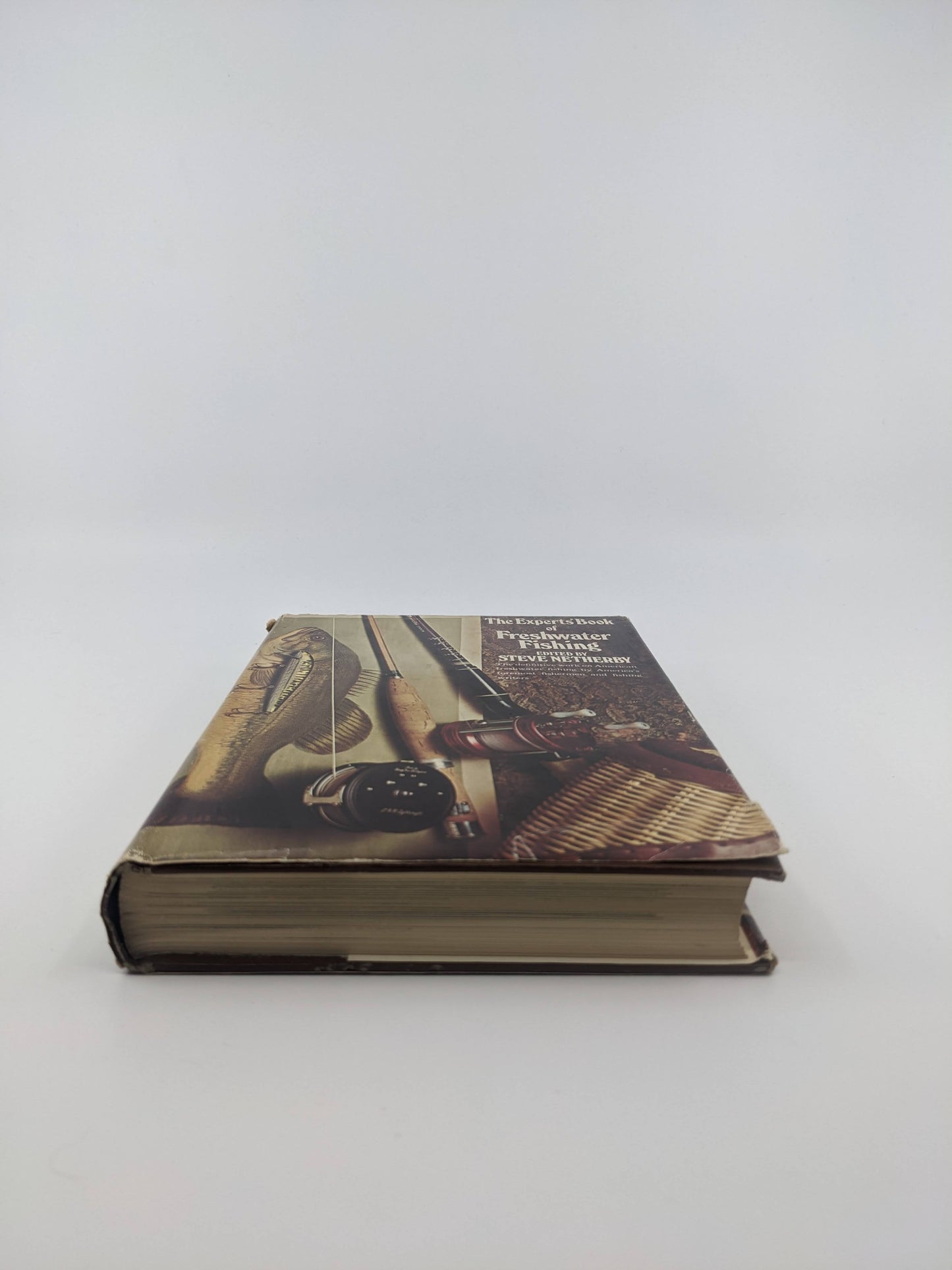 The Experts' Book of Freshwater Fishing