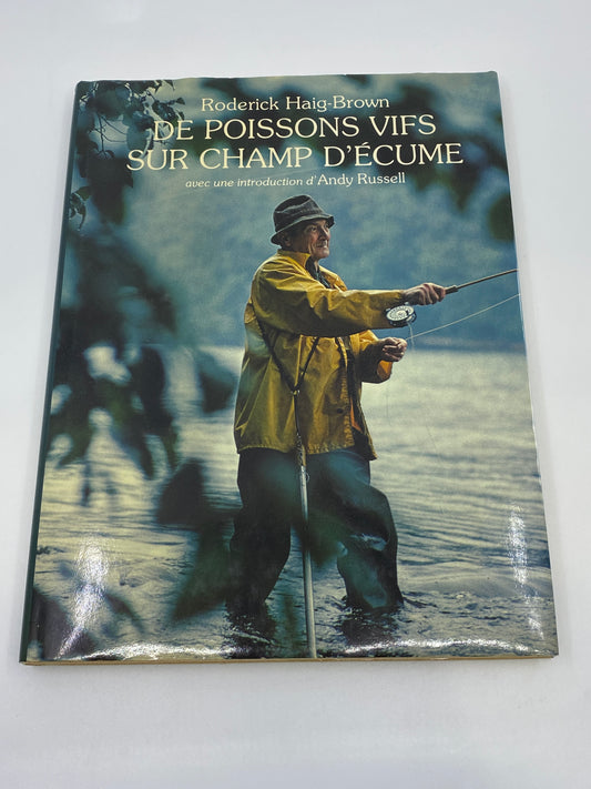 De Poissons Vifs Sur Champ D'Ecume